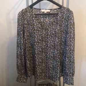 Ruffle detailed floral light weight top